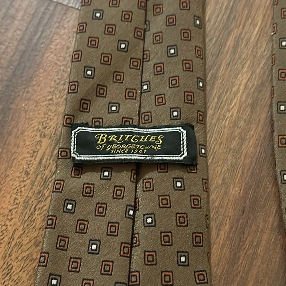 VTG Britches of Georgetown Brown Red Gray Neck Tie Square Design